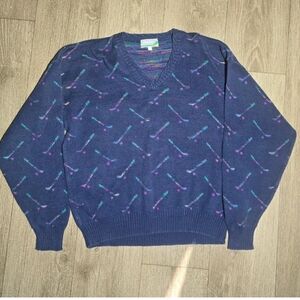 Women's Sahara V-Neck Sweater in Navy with Pattern